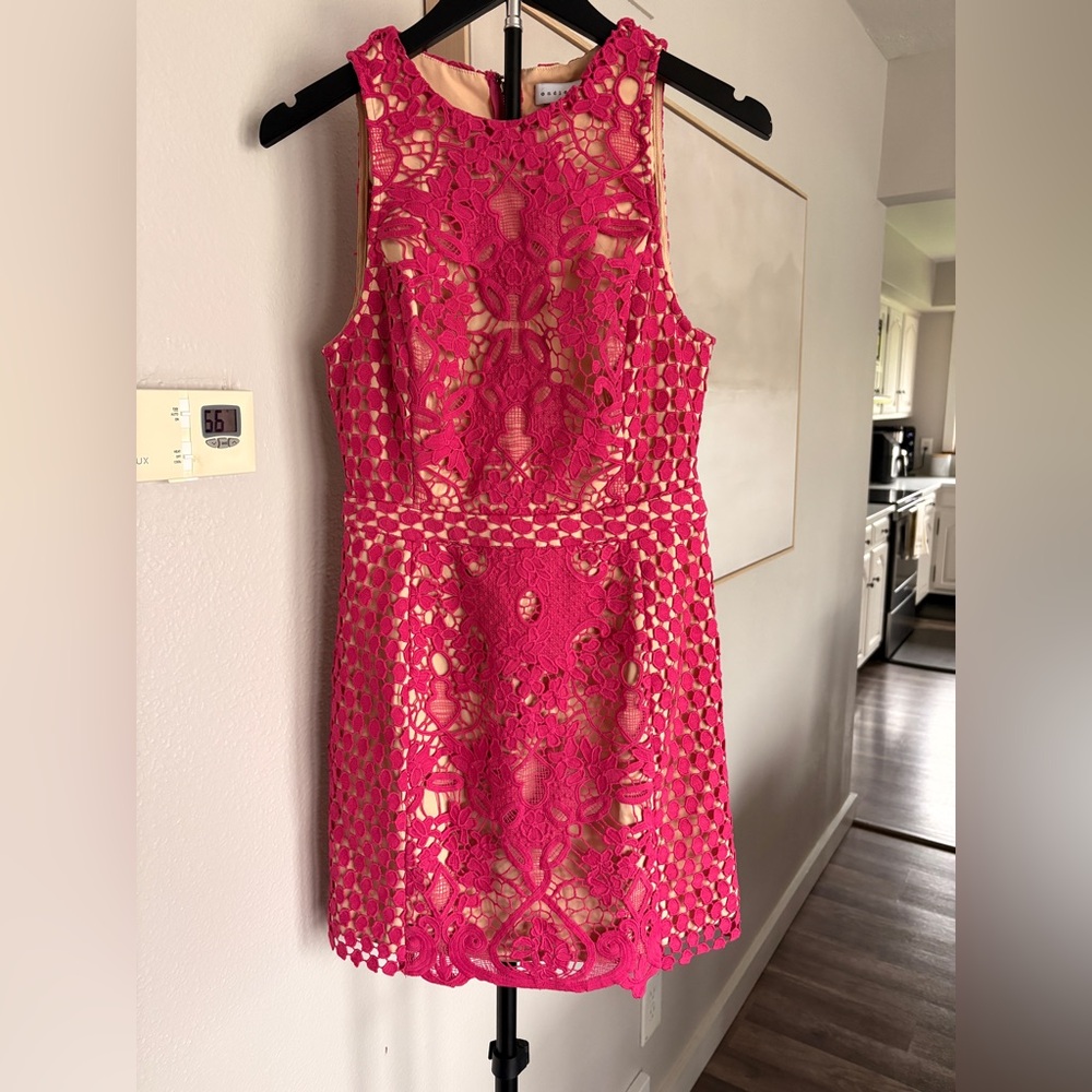 Fusia dress